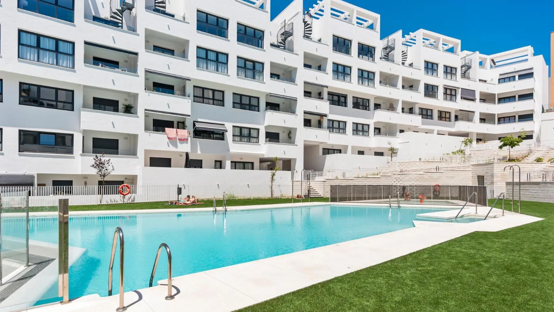Casa Maddie - Panoramic View Penthouse Estepona Apartment