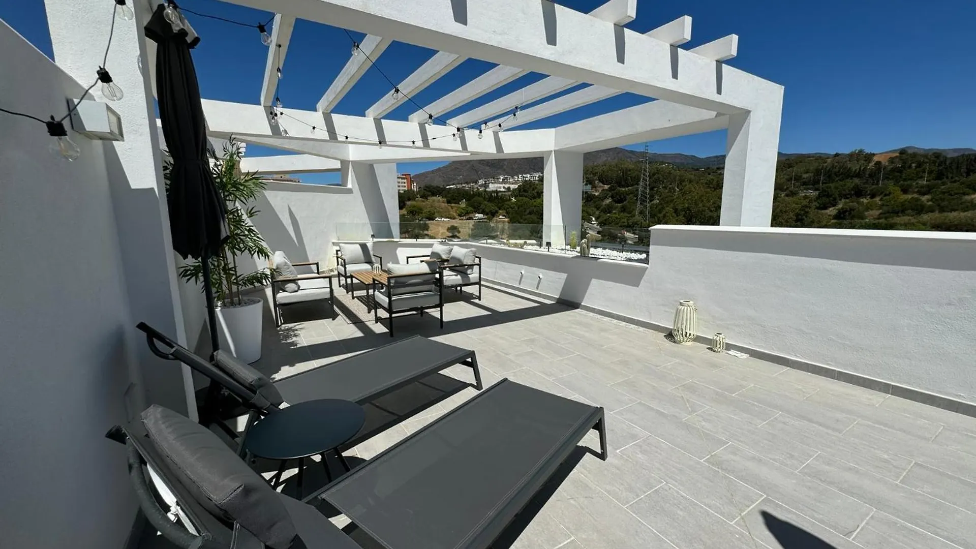 Casa Maddie - Panoramic View Penthouse Estepona 0*,  Spain